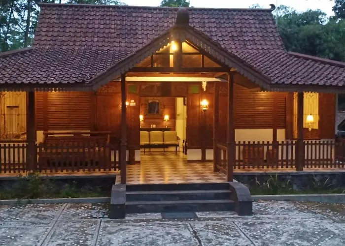 Griya Akbar