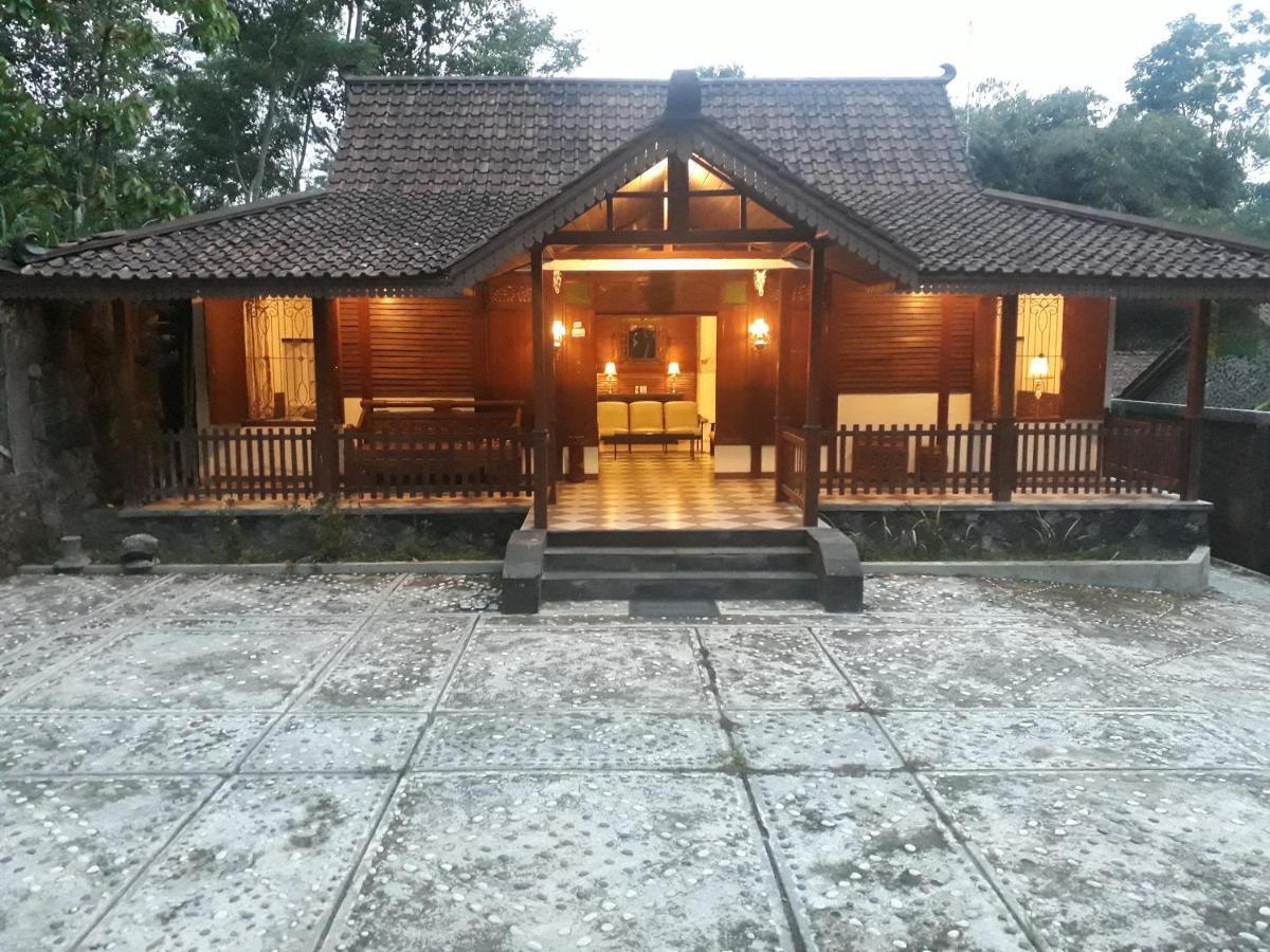Rumah liburan Griya Akbar *